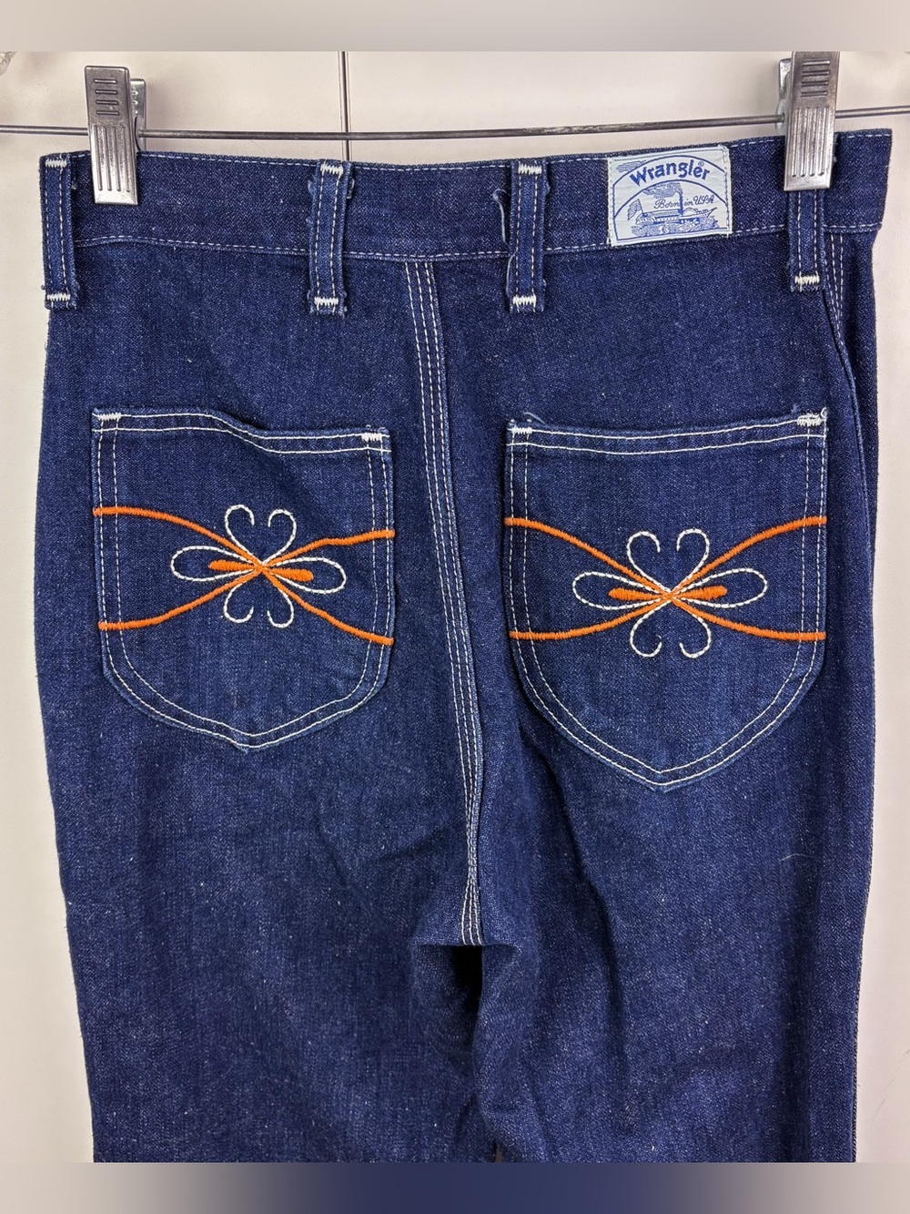 Vintage 70s Wrangler Clover Embroidered Groovy High Rise Straight Leg Jeans Blue - Picture 5 of 9